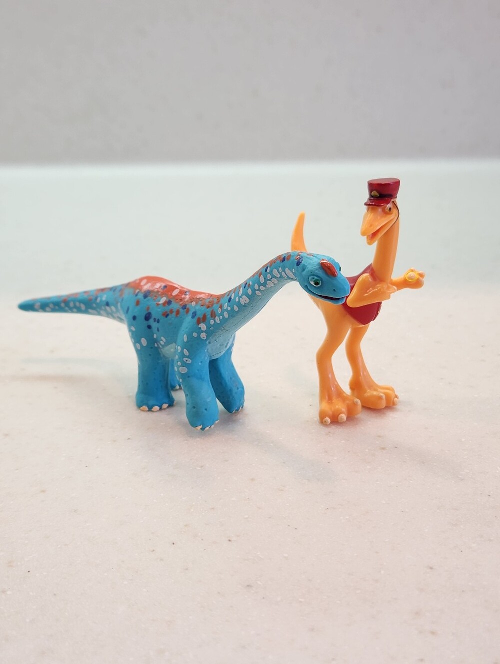 Jim Hensen's Dinosaur Train Arnie the Argentinosaurus and Gilbert the Troodon